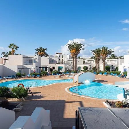 Apartamento 1 Con Terraza Y Piscina En