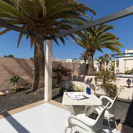Apartamento 1 Con Terraza Y Piscina En