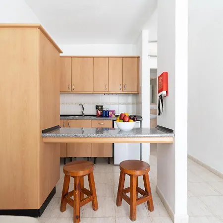 Apartamento 1 Con Terraza Y Piscina En